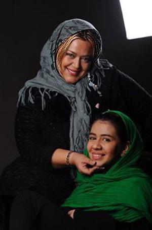 واکنش دختر بهاره و پیمان قاسم خانی به ازدواج مادرش+عکس