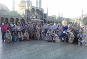 حضور متفاوت گردشگران‌ خارجی درحرم‌ حضرت‌ معصومه! + عکس