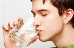 مصرف آب زیاد برای بدن ضرر دارد
؟
