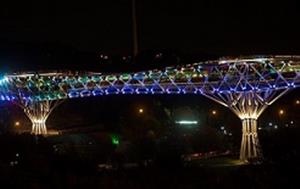 ماجرای سقوط مرگبار جوان از بالای پل طبيعت در تهران