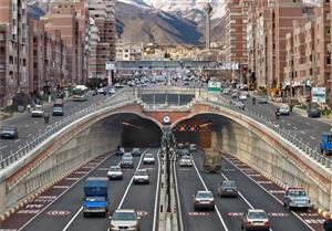 تونل توحید امن است/ وجود دو برج خطرناک در تهران

