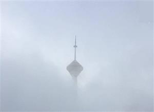 
برج میلاد در میان ابرها گم شد+عکس
