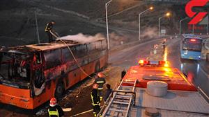 عکسی عجیب از آتش سوزی اتوبوس مسافربری در جاده قزوین + جزییات