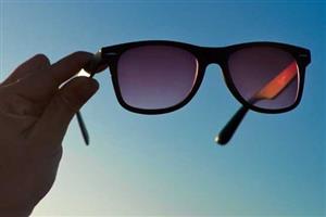 عینک آفتابی؛ محافظی در برابر بیماری‌های چشم