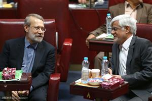 اختلاف‌نظر امیدی‌ها بر سر عارف/تمایل روحانی به ریاست لاریجانی است
