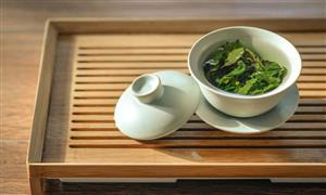 کاهش خطر مرگ در افراد دیابتی با نوشیدن چای و قهوه سبز